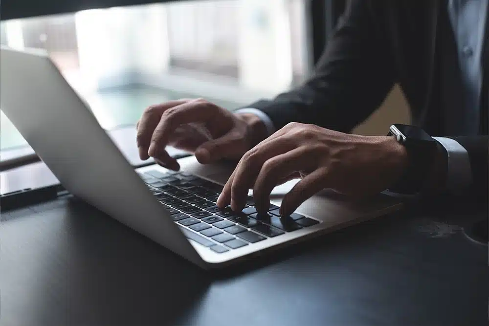 Email che convertono nel B2B: guida strategica per creare DEM efficaci
